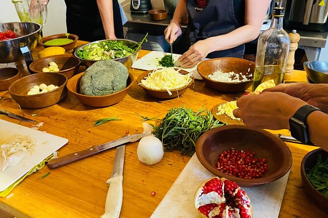 Oaxacan Vegetarian Cooking Class - Should you book it?