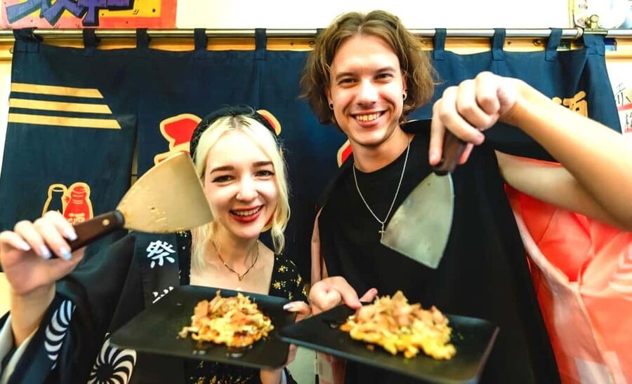 Okonomiyaki&Takoyaki for Families:Osaka Street Food Festival - Why this Osaka food session works for families