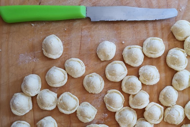 Orecchiette Cooking Class and Wine Pairing in Lecce - Booking, timing, and cancellation advice