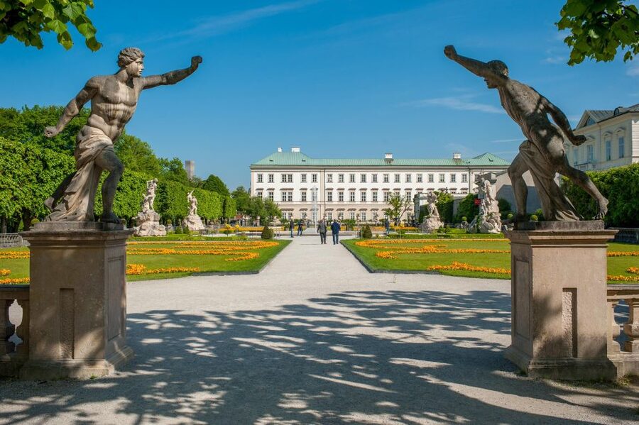 Original Sound of Music Tour & Edelweiss Cooking Class - Why this pairing works so well in Salzburg
