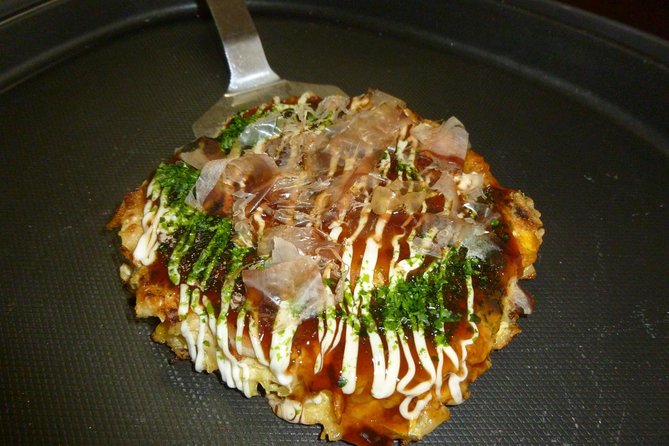 Osaka Cooking Class: Okonomiyaki &Japanese cuisines experience - Making okonomiyaki the Osaka way