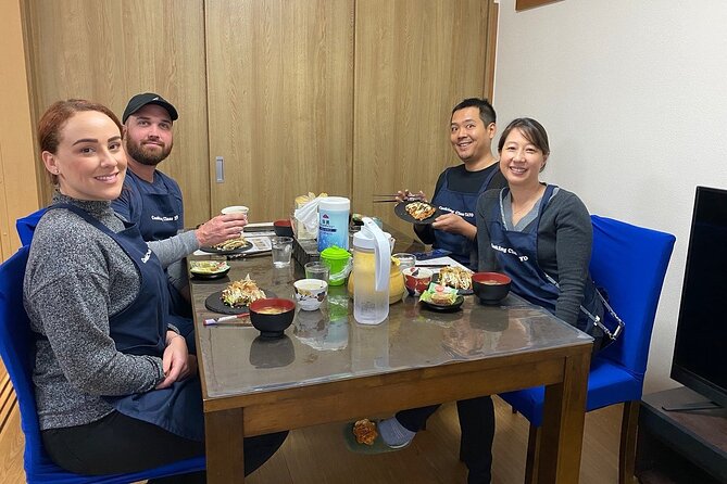 Osaka Cooking Class: Okonomiyaki &Japanese cuisines experience - What makes Yayo an effective instructor