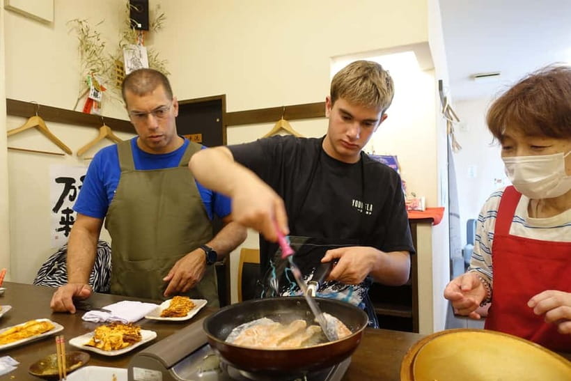 Osaka: Japanese Cooking Class with Matcha Experience - Practical timing and booking advice