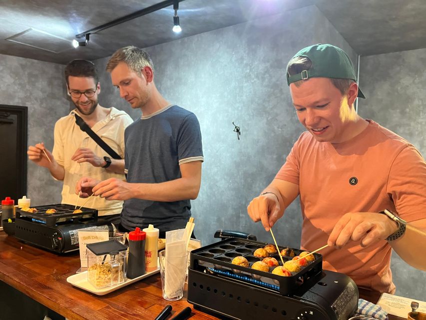 Osaka Sake Tasting with Takoyaki Cooking - Making takoyaki from batter to dinner