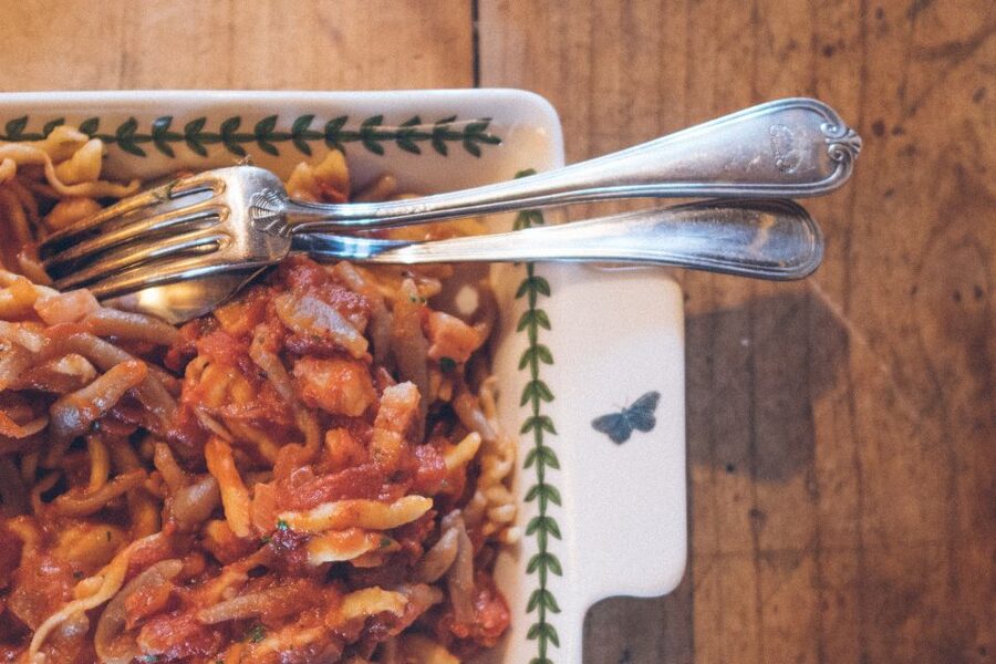 Paciano: Organic Cooking Class at a Farm with Lunch & Wine - Making pasta sauces with seasonal ingredients