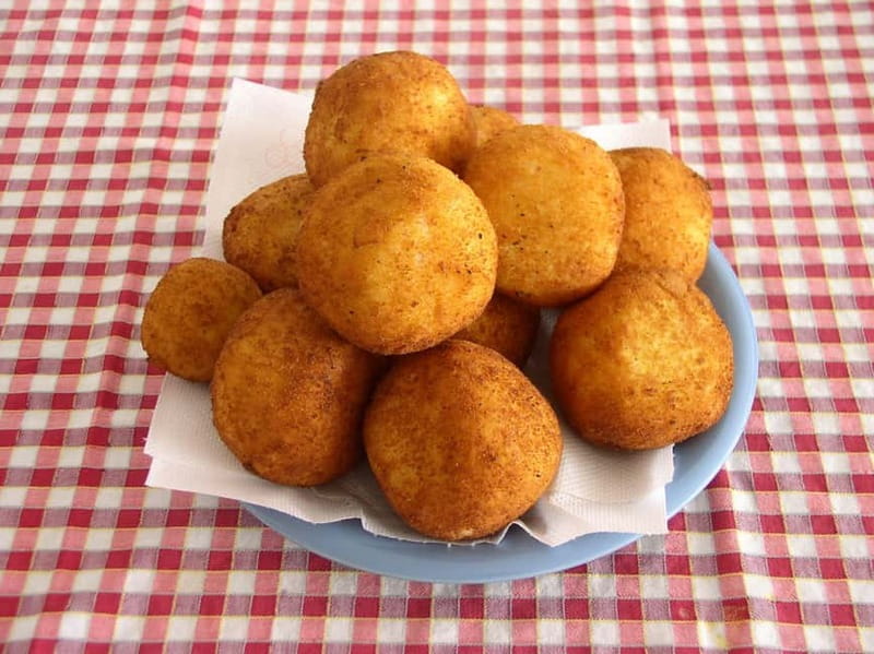 Palermo: Italian Cooking MasterClass with Food & Wine - Booking details that matter