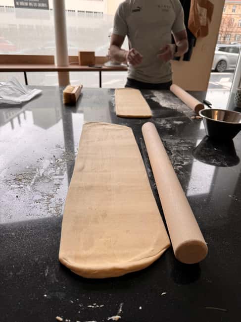 Paris: Croissant Baking Class with a Chef - Who will enjoy the three-hour format?