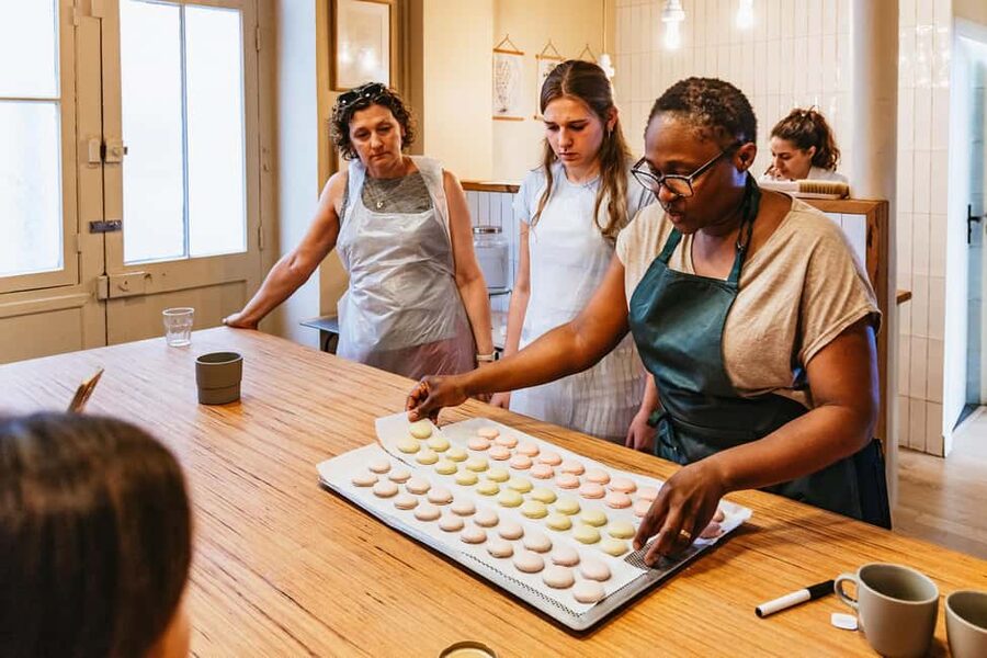 Paris: French Macaron Culinary Class with a Chef - The first challenge: building the meringue
