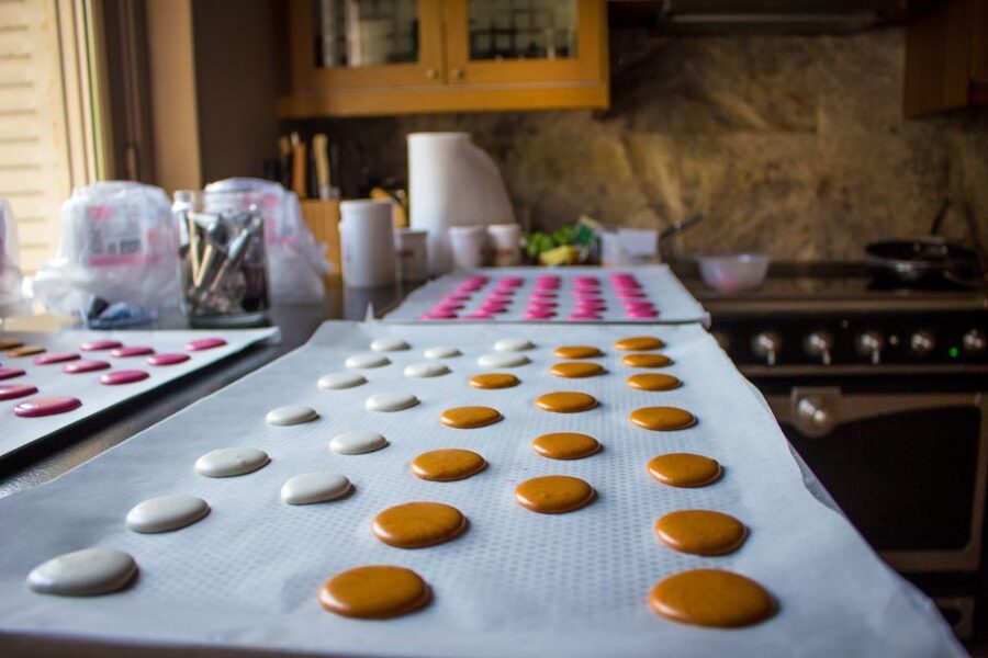 Paris: French Macarons Baking Class with a Parisian Chef - What the three-hour lesson covers