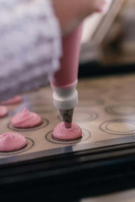 Paris: Macaron Baking Class - Making the class work for families