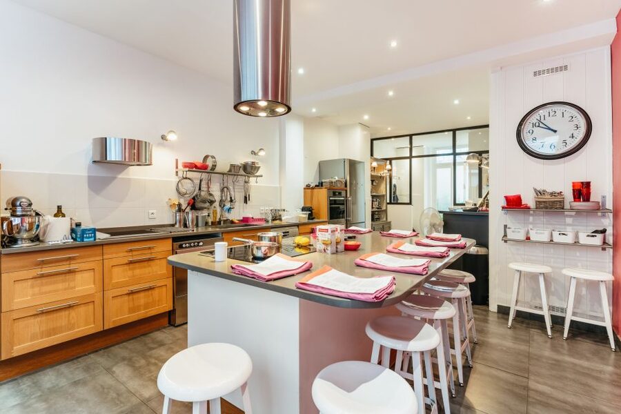 Paris: Macarons Cooking Class with Pâtisserie Chef Noémie - Timing, Booking, and Cancellation