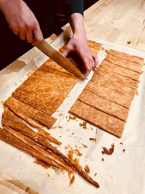 Paris: Millefeuille baking class with a chef - What the $159 price includes