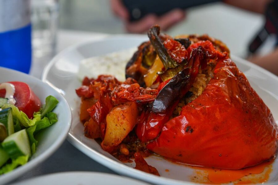 Paros: Cooking Class with 6-Course Menu and Drinks - Drinks that turn the lesson into a long Greek meal
