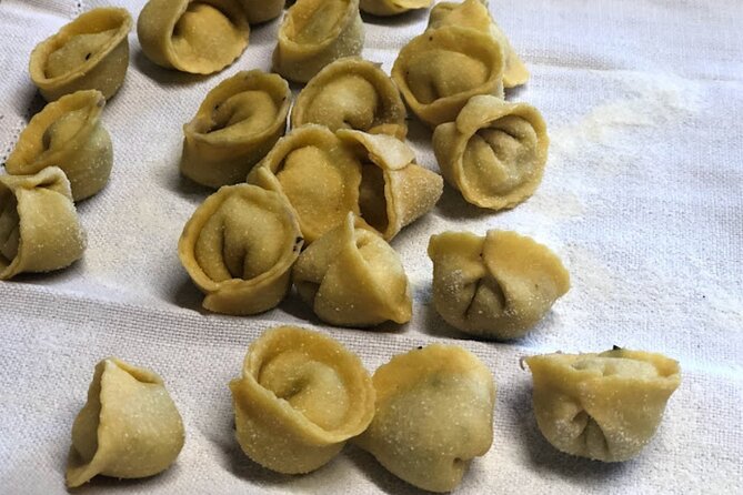 Pasta and Pizza cooking class in Cortona - Is the $162.21 price good value?