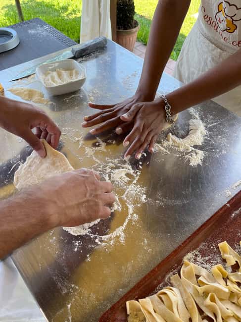 Pasta Cooking Class in a Garden near Pompeii - Key points at a glance