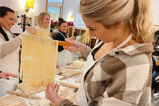 Pasta Cooking Class in Rome - Fettuccine Class in Piazza Navona - Who will enjoy this most