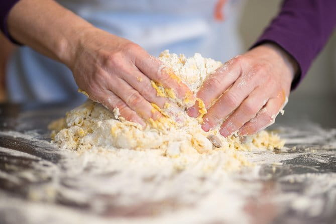 Pasta Cooking Class: Mastering Nonna's Recipes - Wine and the final meal add real value