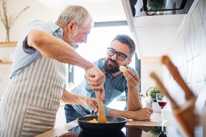 Pasta Fresca Hands-on Cooking Class with a Local in Como - English instruction and learning value