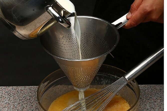 Pasteis de Nata Baking Class from Lisbon - The food payoff: warm tarts and a local drink