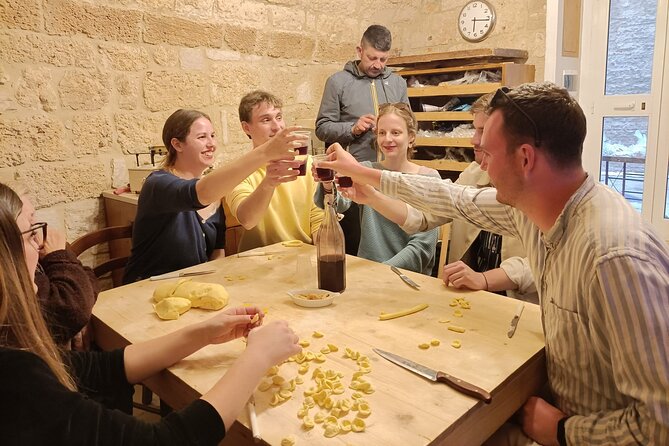 People of Bari unusual guided tour with pasta making at Grandma house - Practical details that can affect your choice