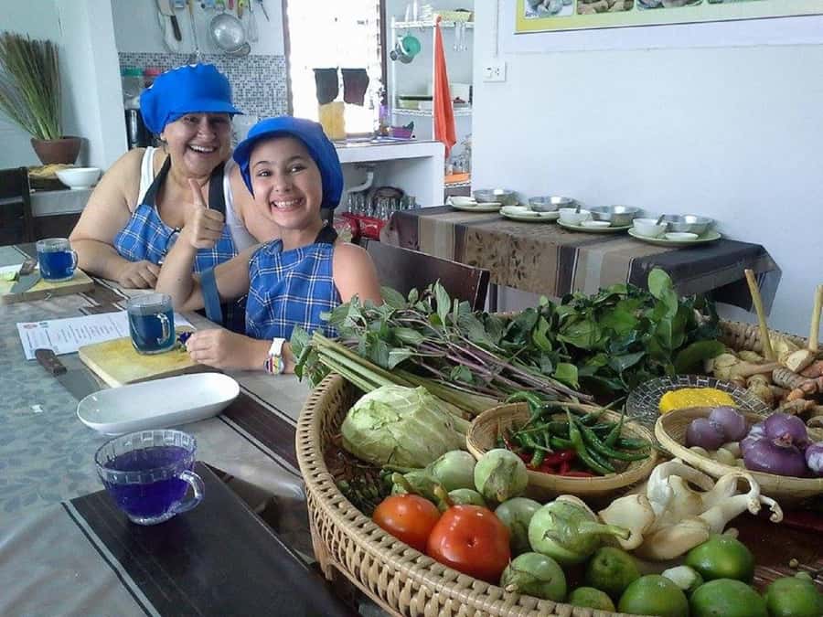 Phuket: Half Day Easy Thai Cooking Class & Local Market Tour - A meal that is larger than it sounds
