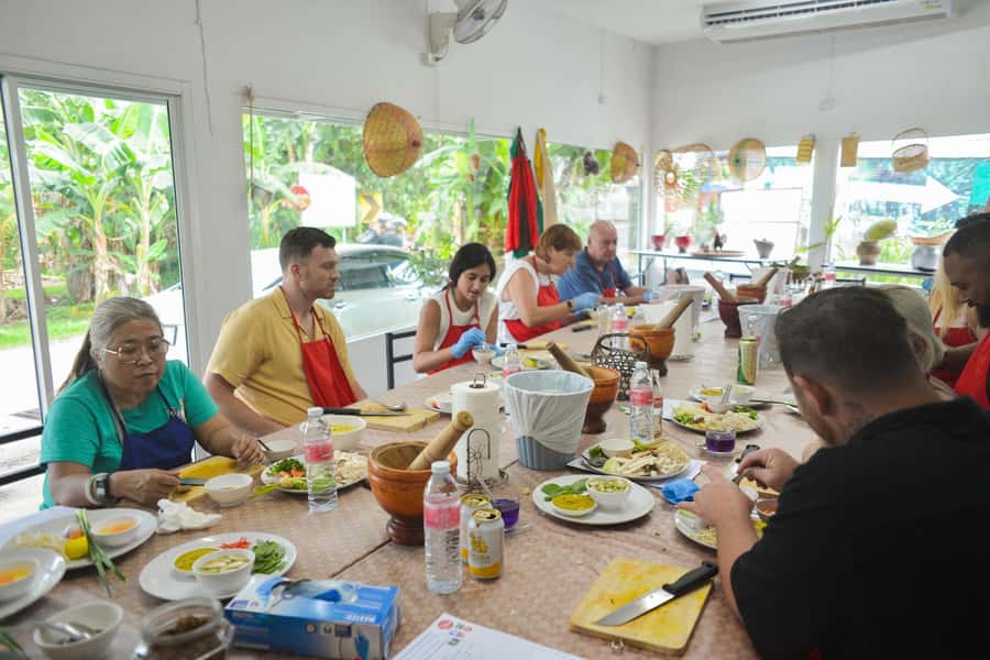 Phuket: Half Day Thai Cooking Experience with Market Tour - From Phuket hotel pickup to the local market