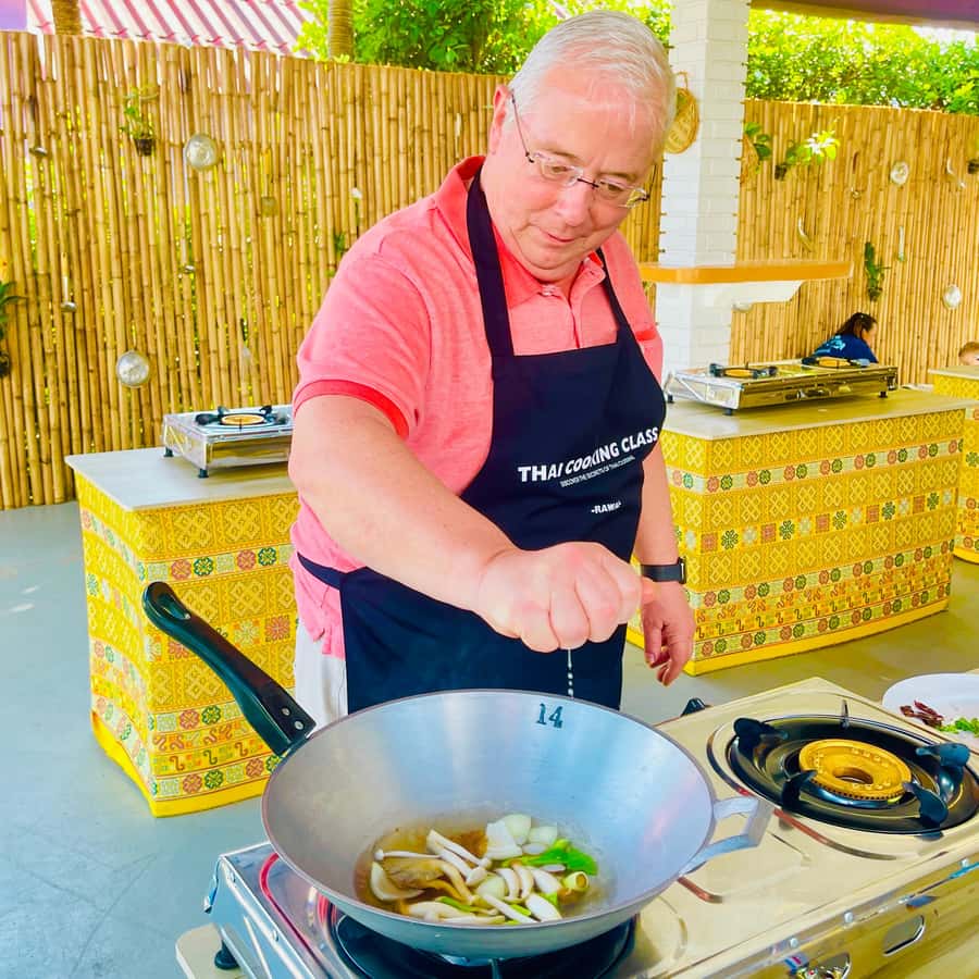 Phuket: Rawai Thai Cooking Class with Local Chef - A local chef who teaches as you cook