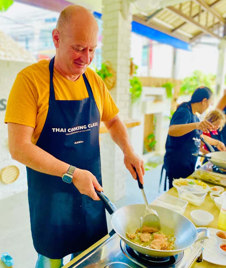 Phuket: Rawai Thai Cooking Class with Local Chef - The recipe cards are the useful souvenir