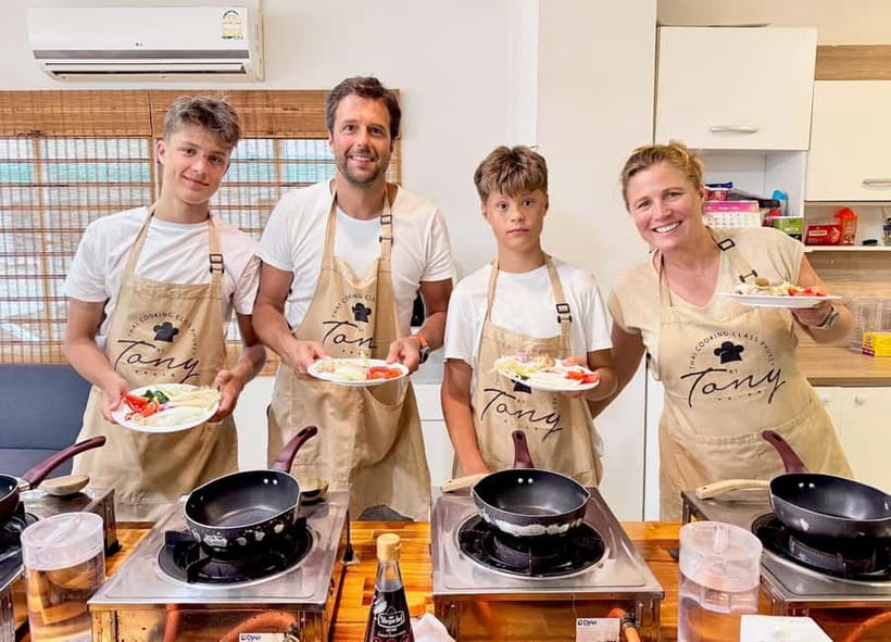 Phuket: Thai Cooking Class with 4 Dishes and Market Visit - Why this Phuket cooking class works