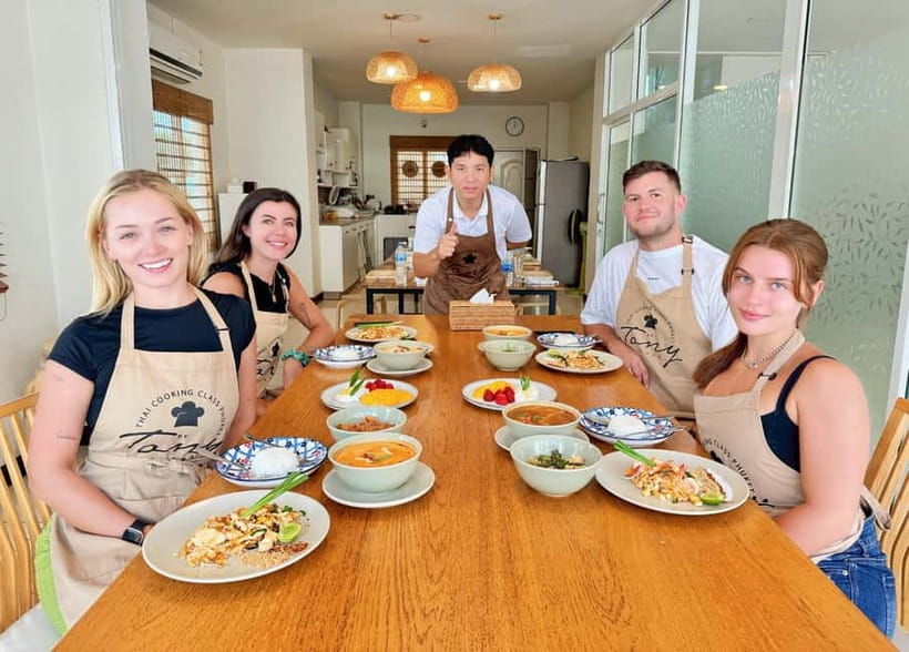 Phuket: Thai Cooking Class with 4 Dishes and Market Visit - Learning beside the stove, not just watching