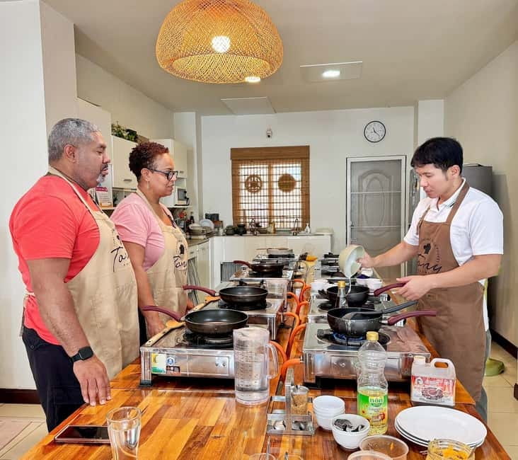 Phuket: Thai Cooking Class with 4 Dishes and Market Visit - Eating what you made