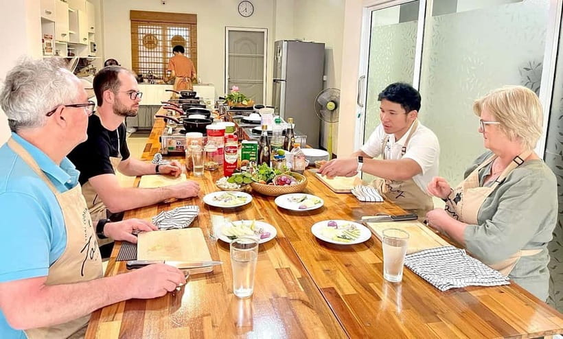 Phuket: Thai Cooking Class with 4 Dishes and Market Visit - What $77 buys you
