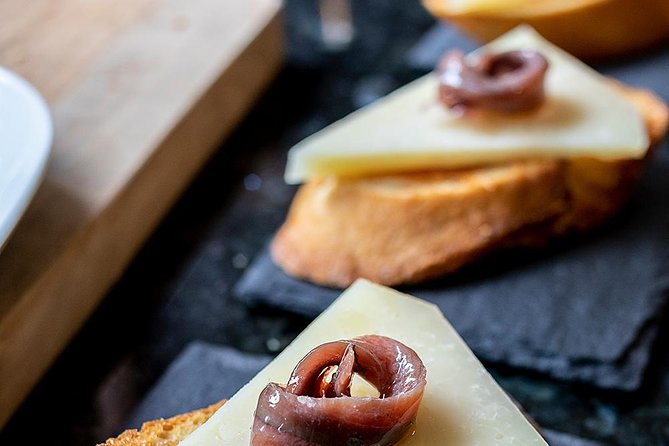 Pintxos and Tapas Cooking Class in Bilbao - Drinks, cheese, and the meal afterward