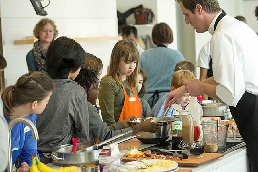 Pizza & Gelato: Cooking Class in central Florence - Who should book this Florence class?