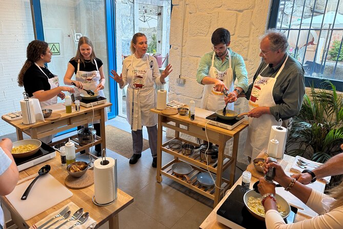 Porto Hands On Cooking Class-3 course-wine included-trained chef - Key points at a glance