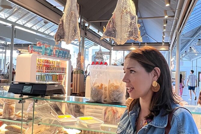 Porto Local Market Visit & Cooking Class / Showcooking - What you actually cook, and what you mostly watch