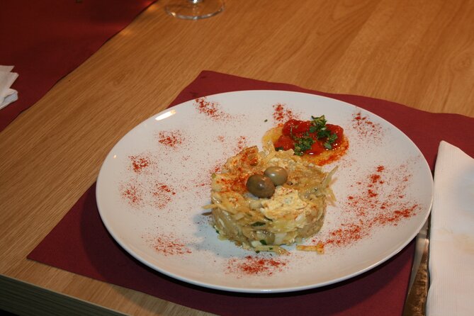 Portuguese Cooking Class in Porto with Portuguese Wine - Should you book the Cook in Ribeira class?