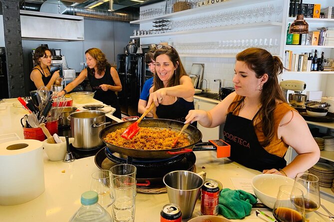 Premium Cooking Class in Designer Loft: Paella & Spanish Tapas - Who will enjoy this class most?