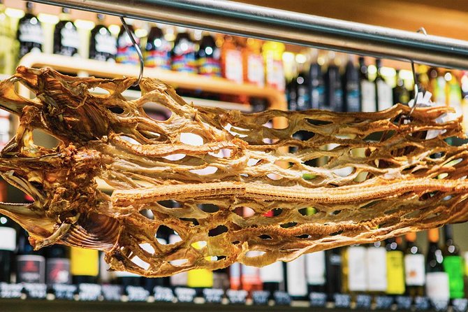Private Barcelona Market Tour & Paella Cooking Class with Josh - Timing, access, and small practical details