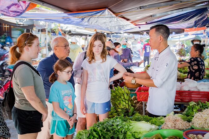 Private cooking class tour with Master Chef - Cooking Hanoi beef or chicken noodle soup