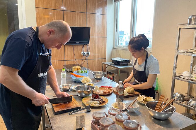 Private Cooking Class with 5 dishes of your choice - A short stop at the Old City Gate