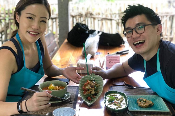 Private Dinner Cooking Class with Benny in Chiang Mai - From market baskets to a Chiang Mai home