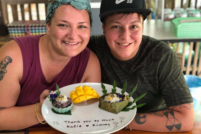 Private Dinner Cooking Class with Benny in Chiang Mai - Dinner with the people who taught you