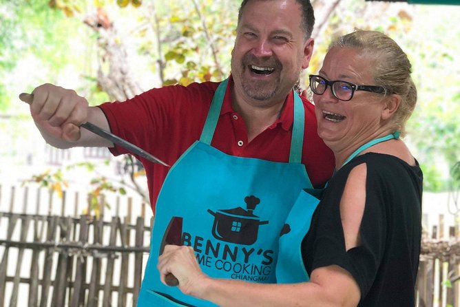 Private Dinner Cooking Class with Benny in Chiang Mai - Five dishes, with plenty of hands-on work