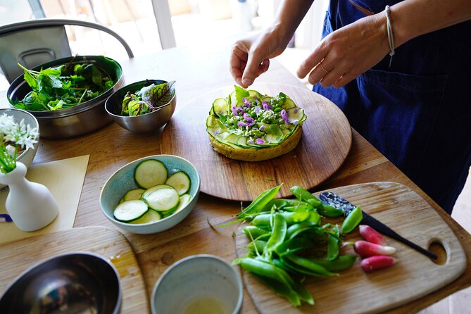 Private Market Tour and Cooking Class in Annecy with a Local - Timing, meeting point, and booking advice