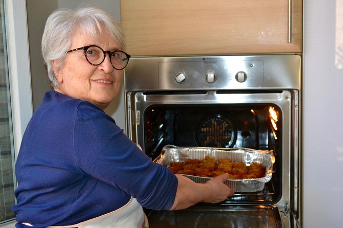Private Market Tour and Cooking Class in Bologna with Giovanna C - Entering Giovanna’s kitchen