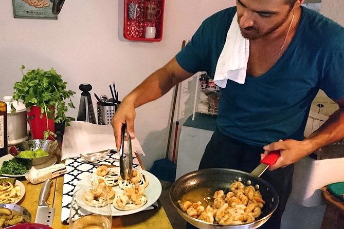 Private Market Tour & Cooking Class in Puerto Vallarta with Manu - Why the Mercado Cinco de Diciembre visit matters