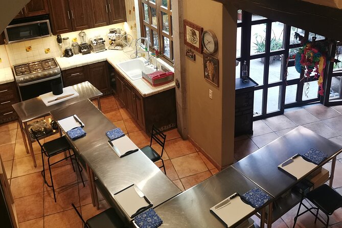 Private Mexican Cooking Class with Licensed Chef - The San Antonio setting and private format