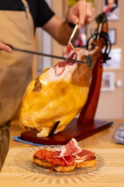 Private Paella & Tapas Cooking Class in a Local Chef's Home - Key points to know before booking