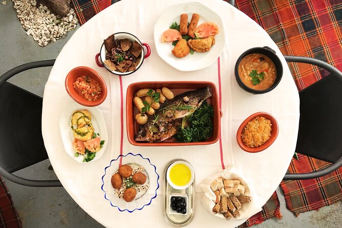 Private Portuguese Cooking and Wine Experience in Porto - Cooking Northern Portuguese food with Chef Heitor